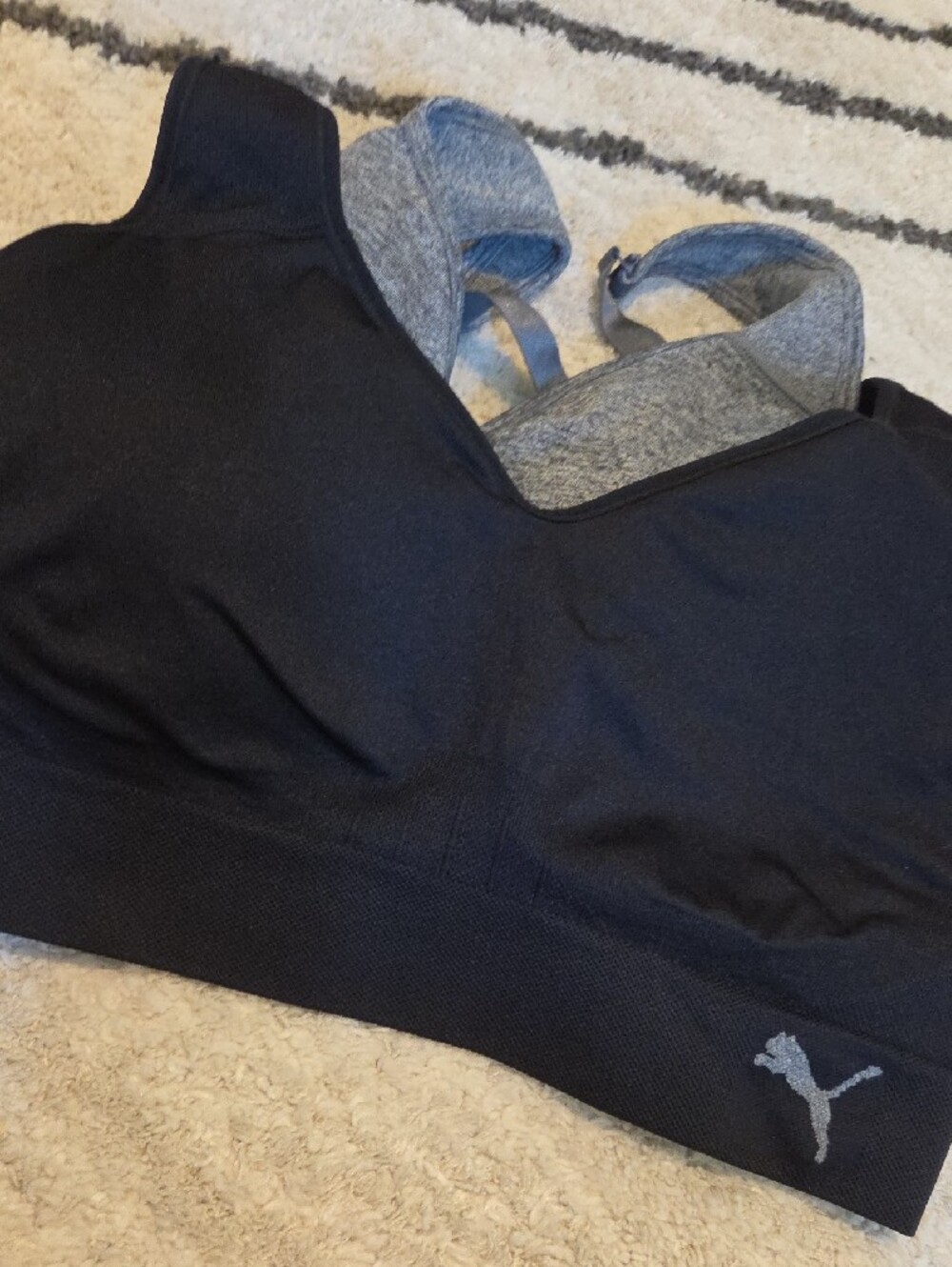 Puma Women's Seamless Sports Bra Set in Grey and Black - Picture 8 of 8